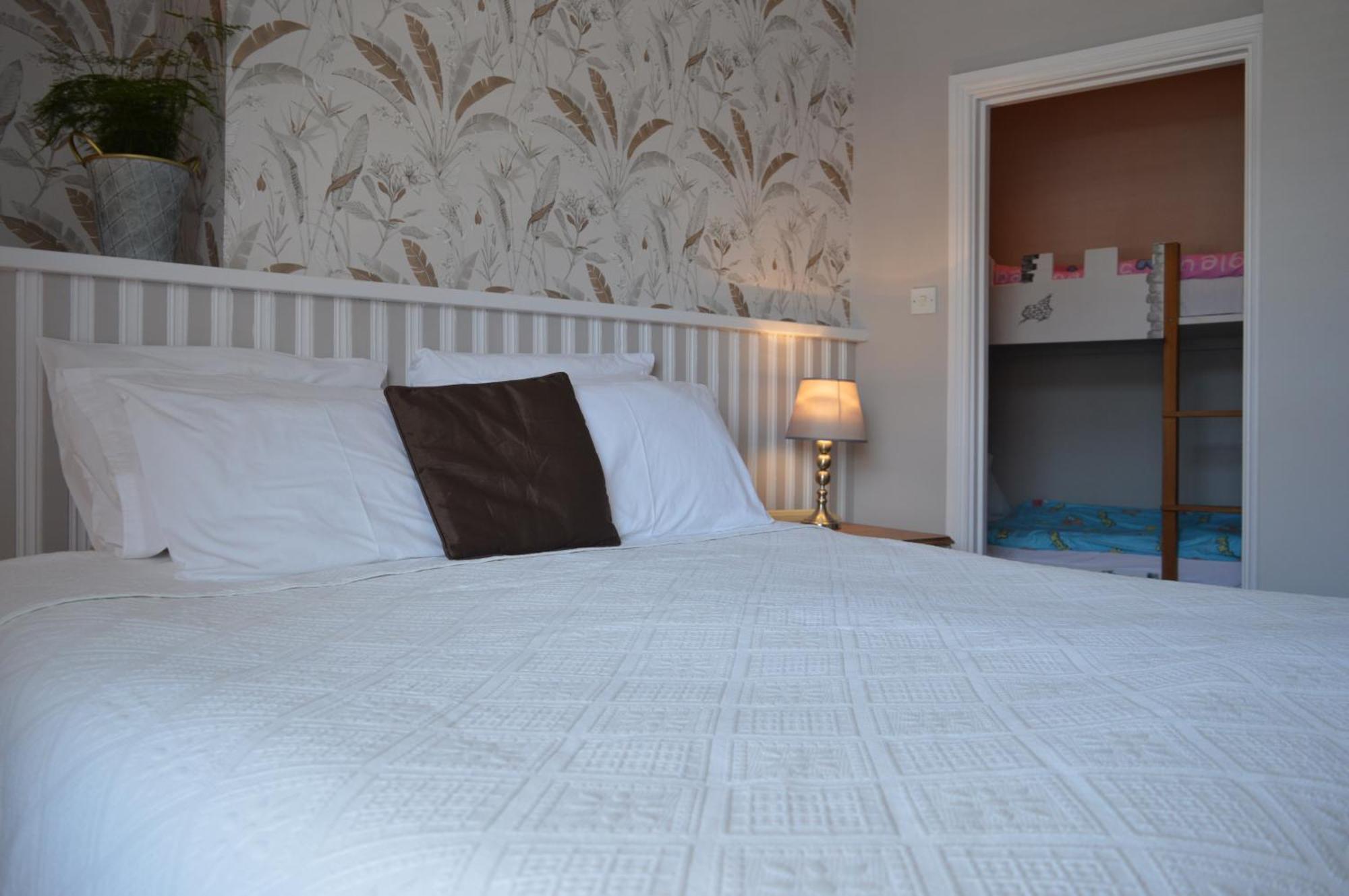 The Ilchester Arms Hotel, Ilchester Somerset Phòng bức ảnh
