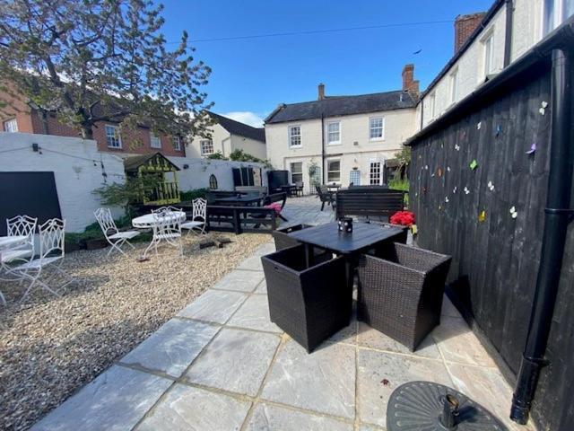 The Ilchester Arms Hotel, Ilchester Somerset Ngoại thất bức ảnh